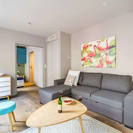 Apartament Modern And Airy Flat Sleeps 4 *